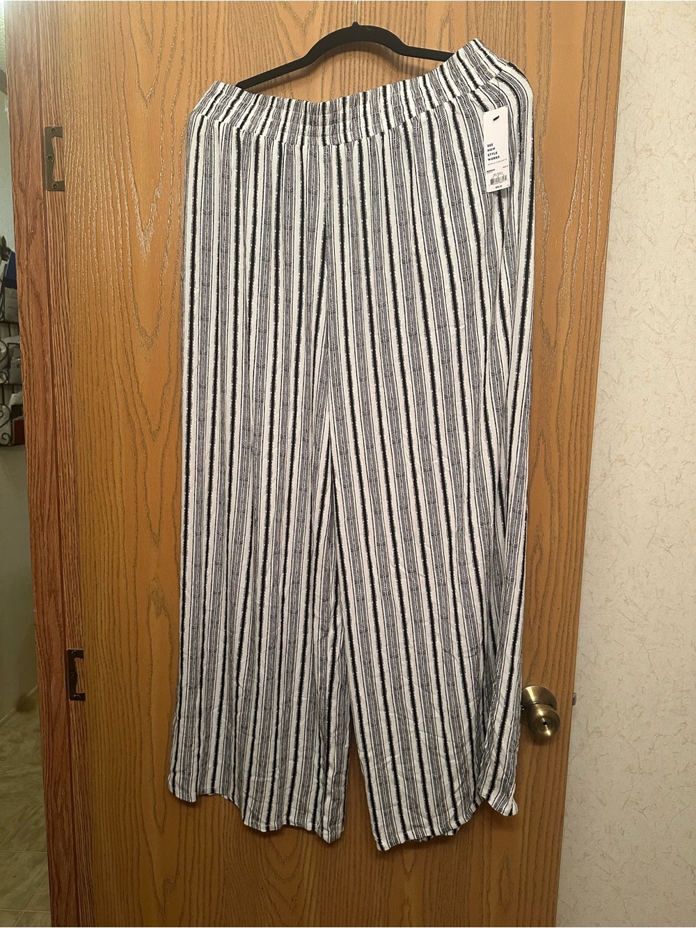 Apt. 9 Black & White Vertical-Stripe Wide Leg Pants